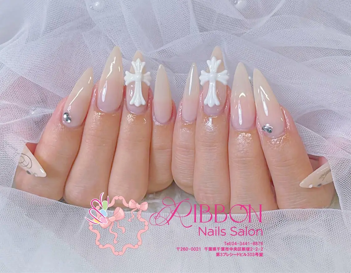 ネイル フットネイル フレンチネイル ジェルネイル マグネットネイル 持ち込み ハンドネイル Ribbonnail salonのネイルデザイン