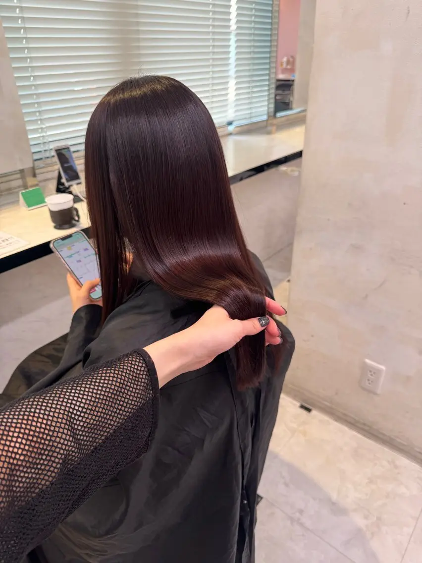 セミロング ヘアカラー トリートメント ヘアセット ♥️韓国風透明感 暖色misa♥️のヘアスタイル