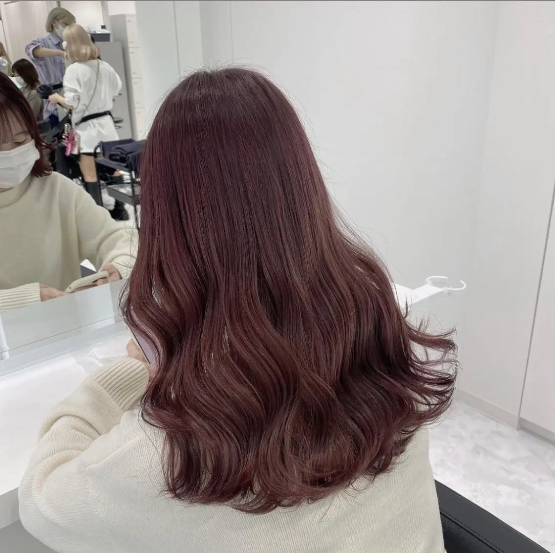 ロング カラー ヘアカラー トリートメント ヘッドスパ ヘアセット ♥️韓国風透明感 暖色misa♥️のヘアスタイル