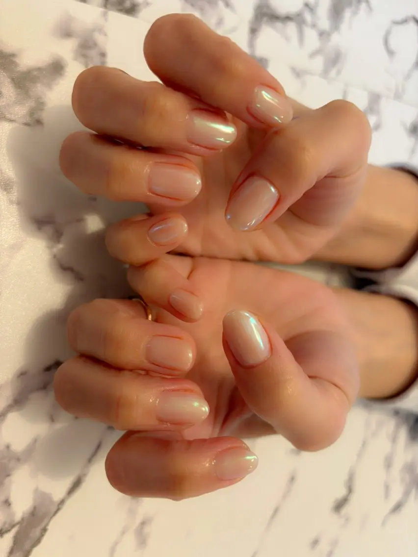 ネイル ミラーネイル komohana salon🌺のネイルデザイン
