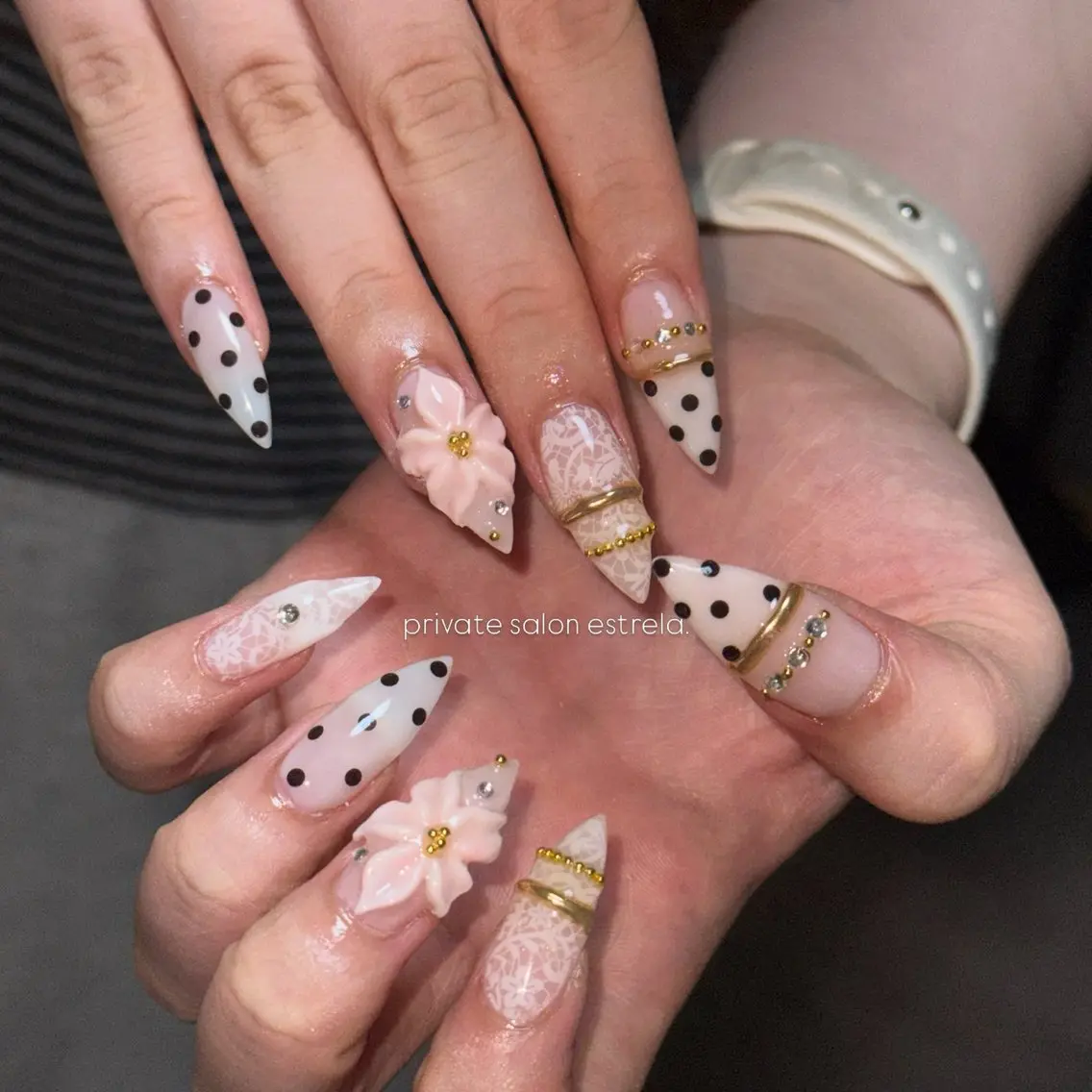 ネイル ハンドネイル estrela 🍑のネイルデザイン