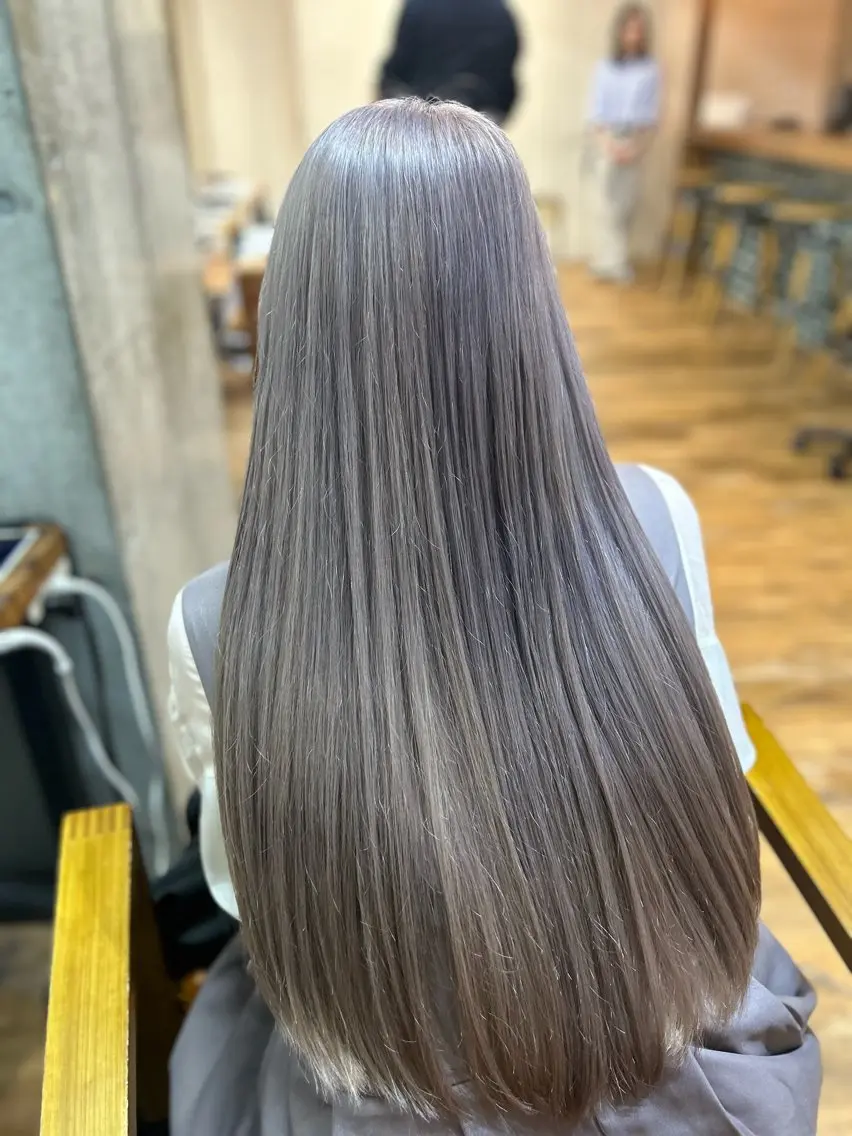 ロング カラー ヘアカラー トリートメント 🎨デザイン🥇 美髪・艶髪 日暮千敬のヘアスタイル