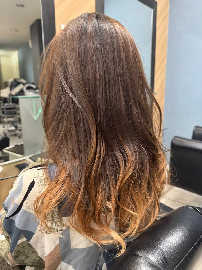 セミロング パーマ 縮毛矯正 安森 日向のヘアスタイル