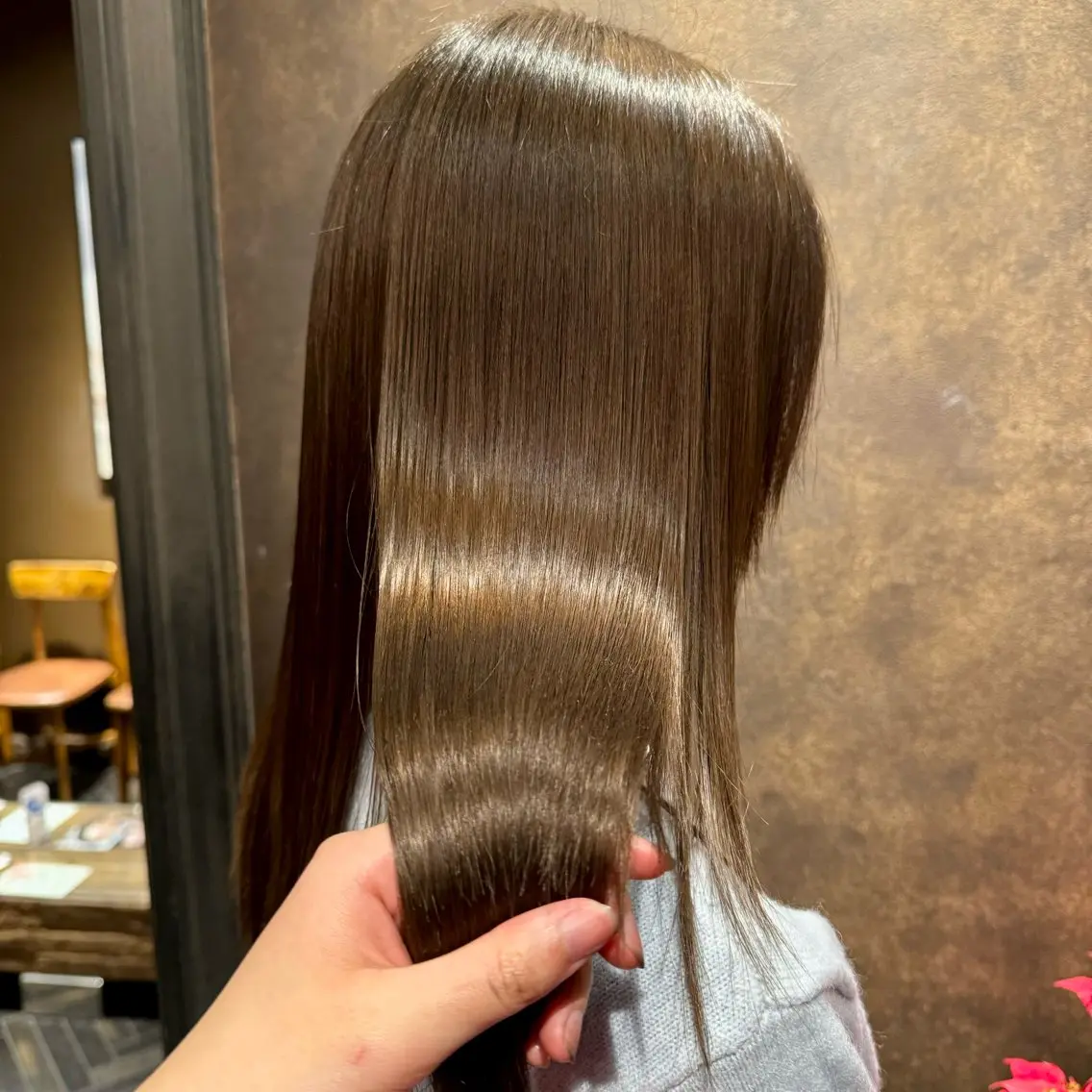 セミロング カラー ヘアカラー 松木 花鈴のヘアスタイル