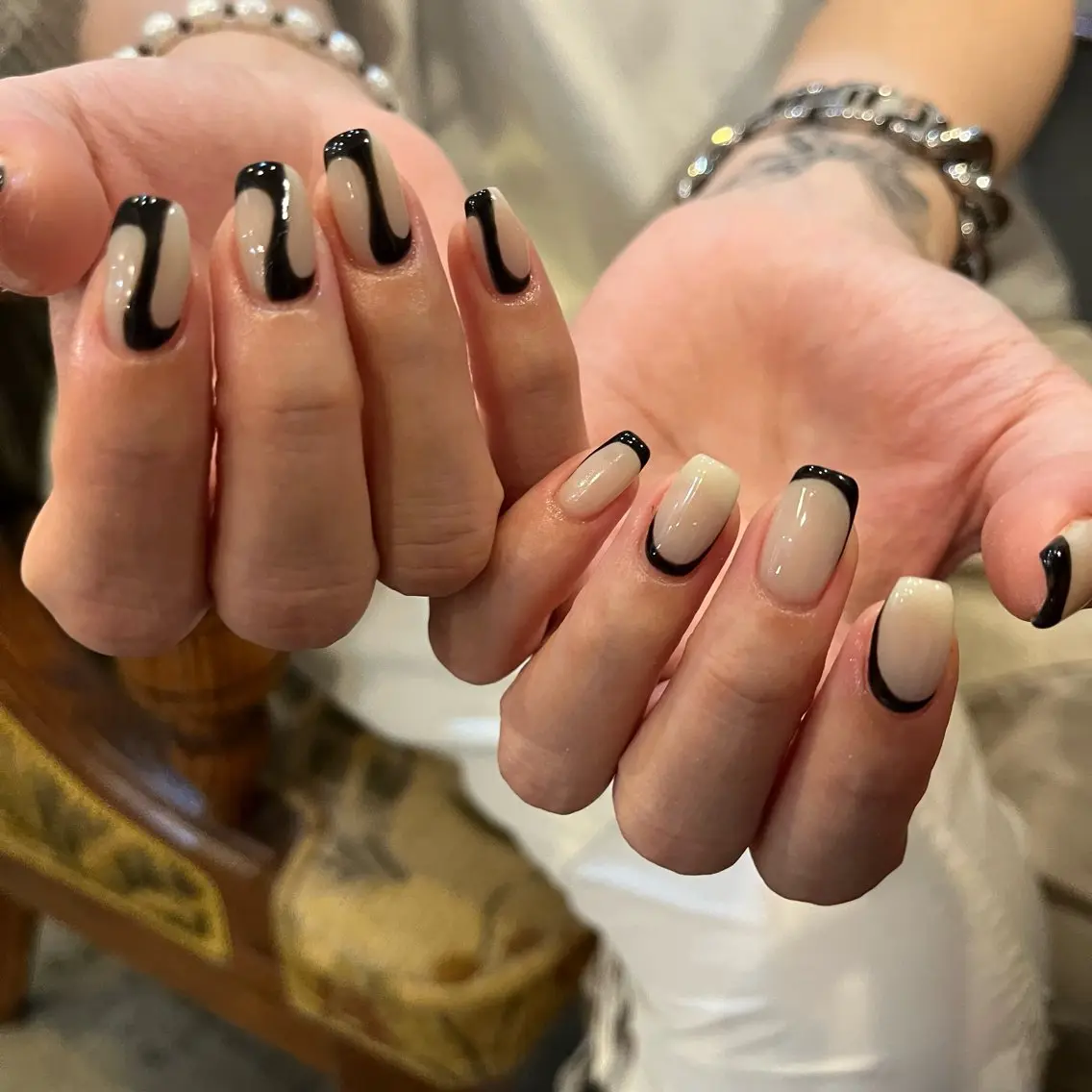 ネイル アートネイル ハンドネイル 岩本 杏のネイルデザイン