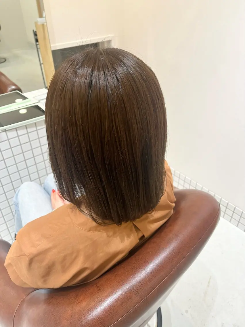 カラー ベージュカラー オリーブベージュ 太田 恵美梨のヘアスタイル