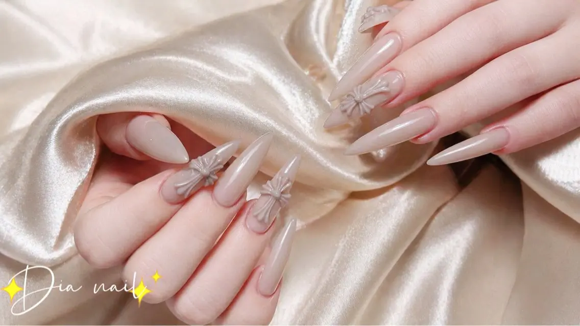 ネイル チークネイル ジェルネイル グラデーション マグネットネイル ニュアンスネイル Di'a nail ネイルサロンのネイルデザイン