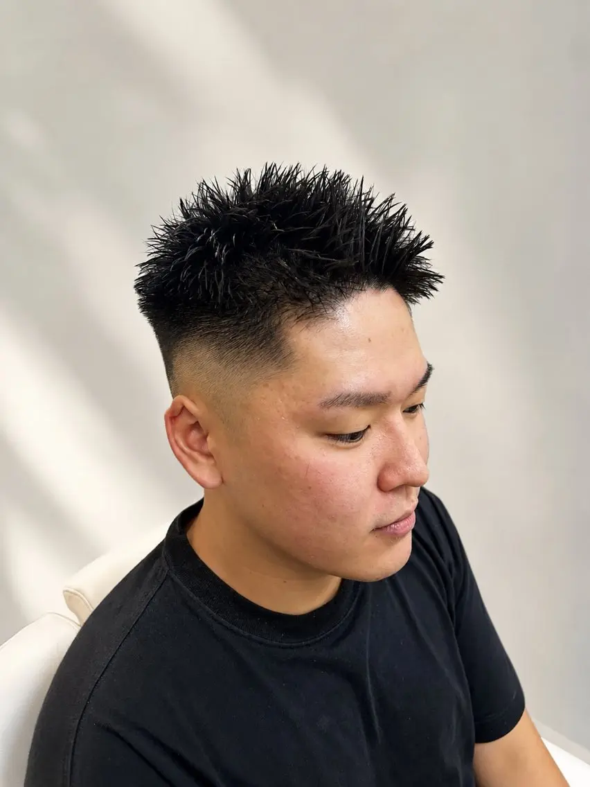ショート 鈴木 まさしのヘアスタイル