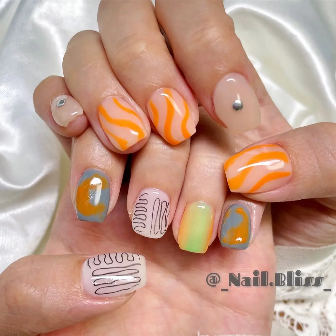 ネイル 持ち込み ニュアンスネイル ハンドネイル NAIL BLISSのネイルデザイン
