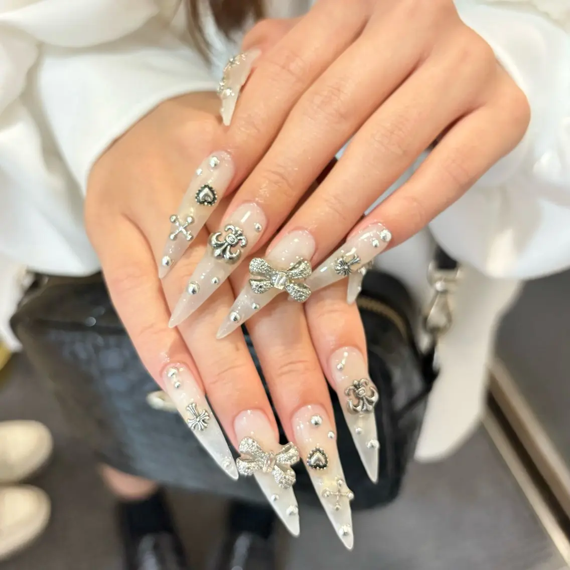 ネイル ロングネイル ハンドネイル NANA RIKOのネイルデザイン