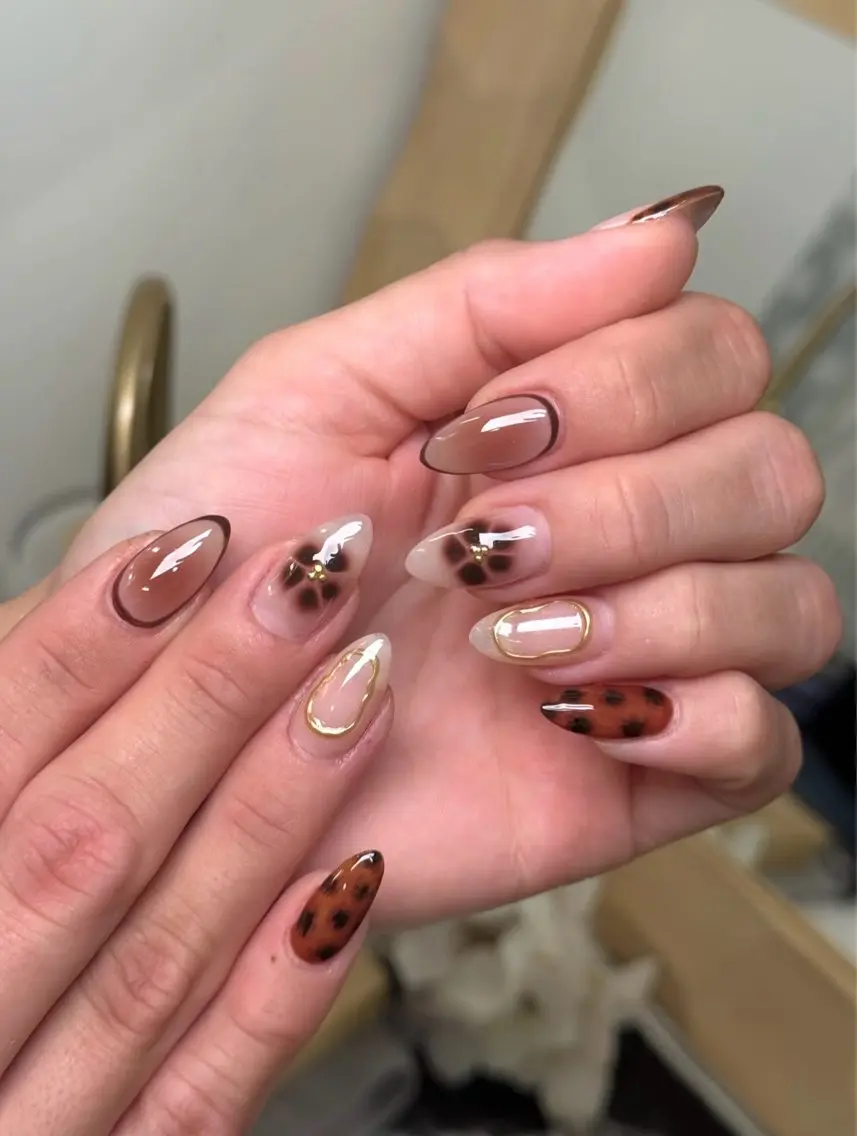 ネイル ハンドネイル HAPPI NAIL CALINのネイルデザイン