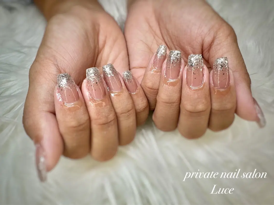 ネイル ラメ(グリッター) ハンドネイル nailsalon Luce🕊️のネイルデザイン