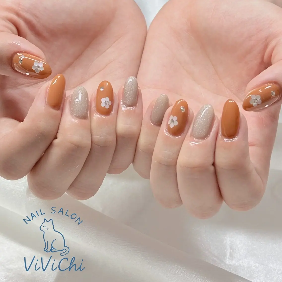 ネイル ハンドネイル ViViChi 梨帆のネイルデザイン