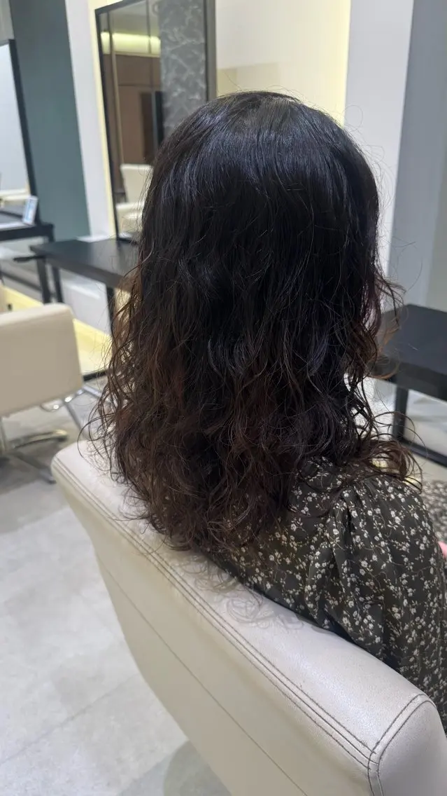 セミロング パーマ パーマモデル募集🌈 森脇帆南のヘアスタイル