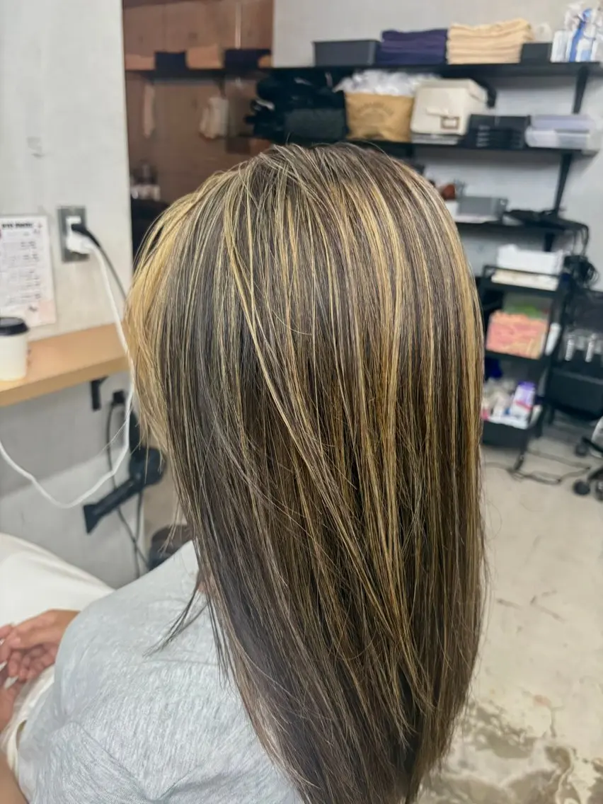 ミディアム ヘアカラー 徳 拓身のヘアスタイル