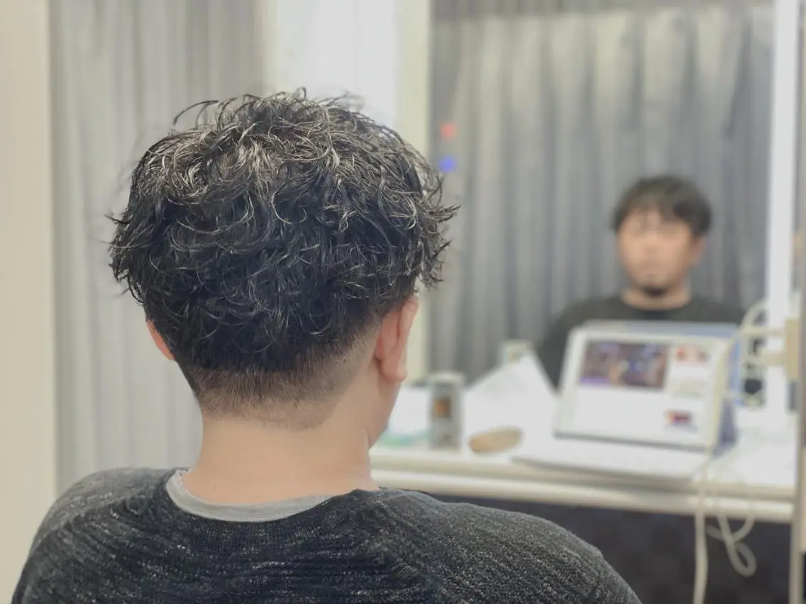 メンズ メンズパーマ カット パーマ 平山 弘樹のヘアスタイル