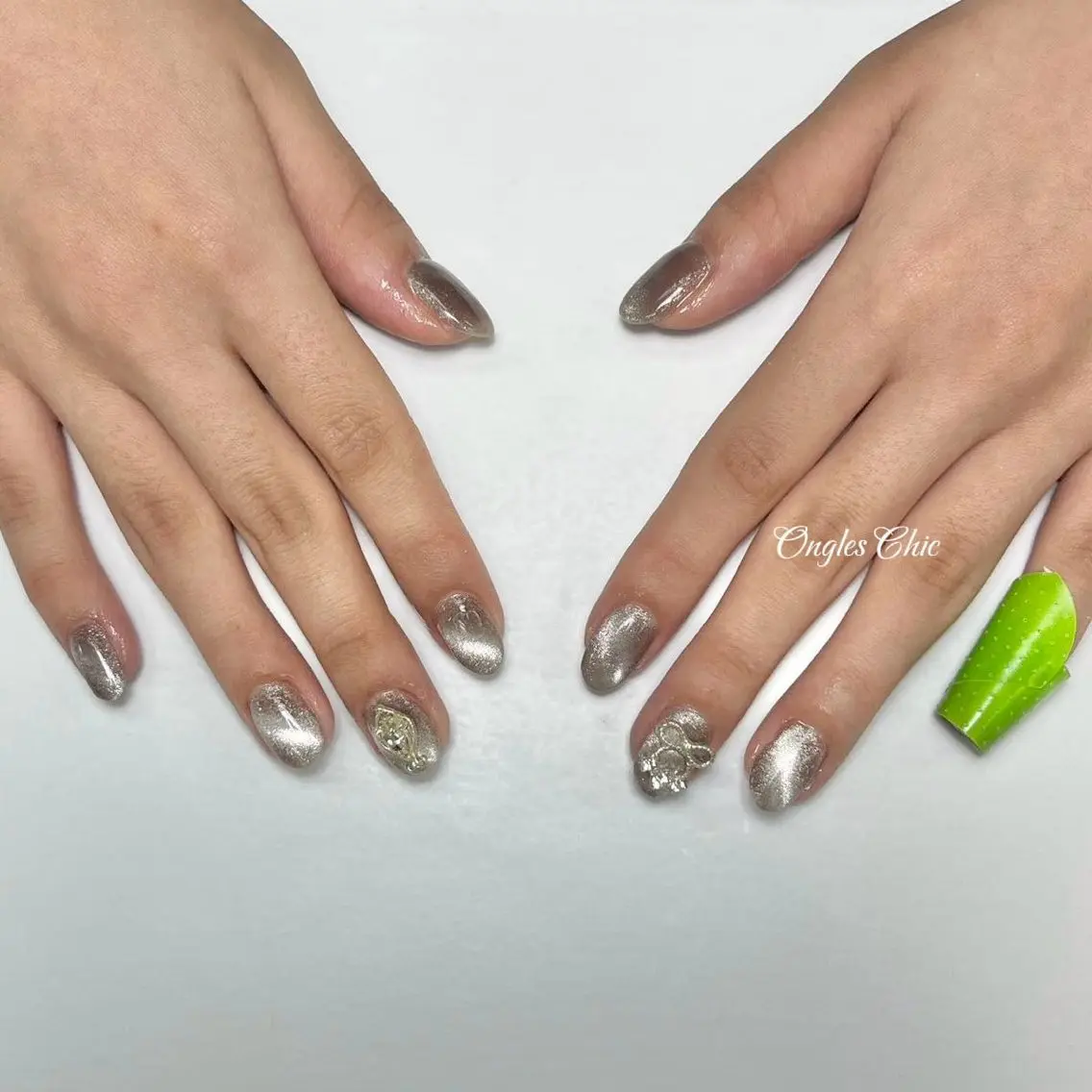 ネイル ハンドネイル ongles chicのネイルデザイン