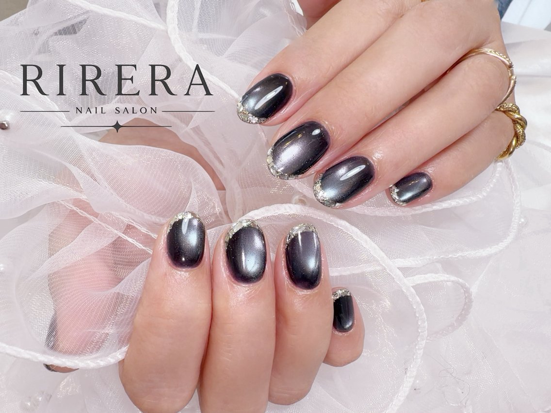 ネイル フレンチネイル ジェルネイル ガラスフレンチ マグネットネイル 持ち込み nail salon RIRERA大阪十三のネイルデザイン