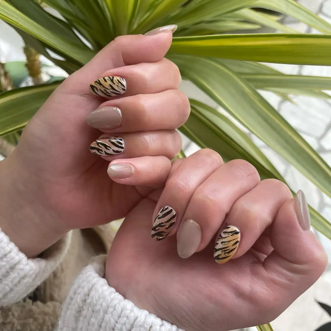ネイル es nailのネイルデザイン