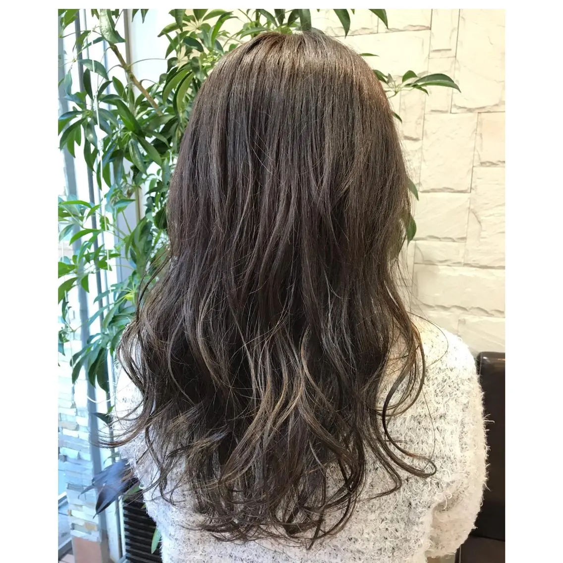 ミディアム カラー 髪質改善 艶髪🔵フセナオヤのヘアスタイル