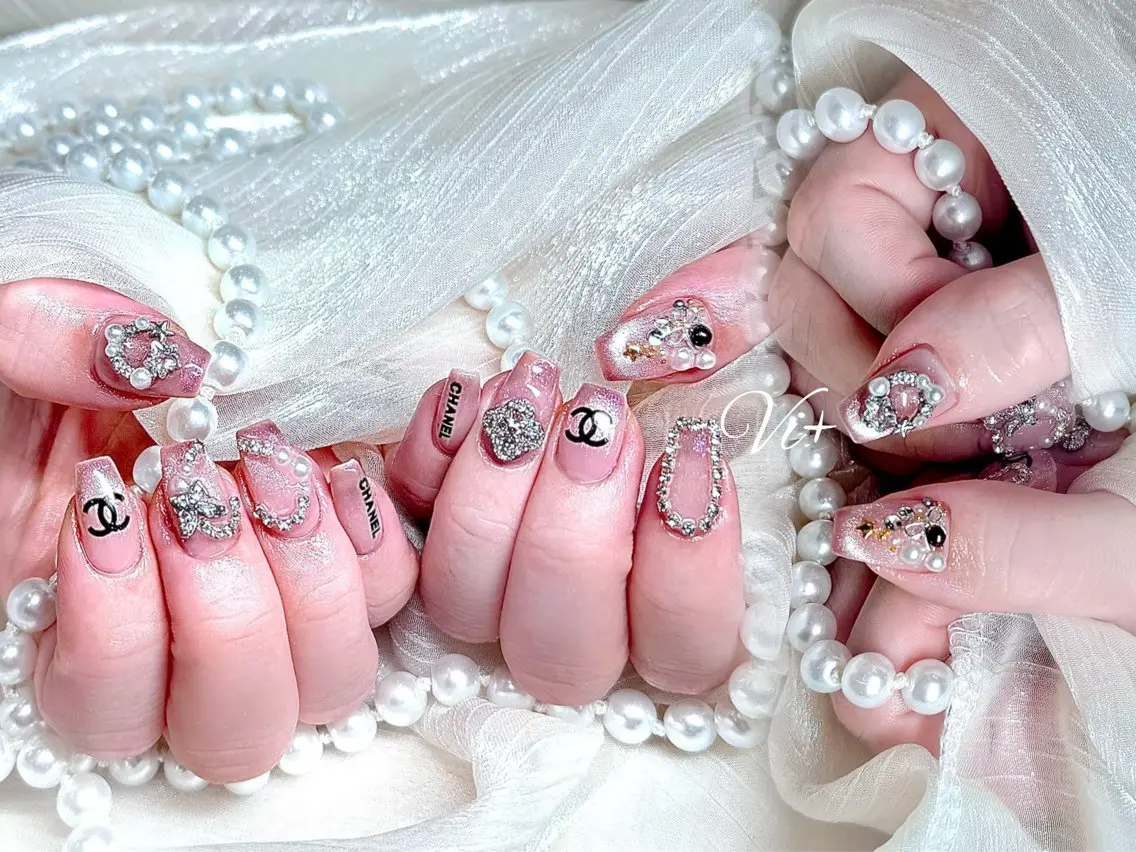 ネイル ハンドネイル ✨Nailsalon Vi+✨のネイルデザイン