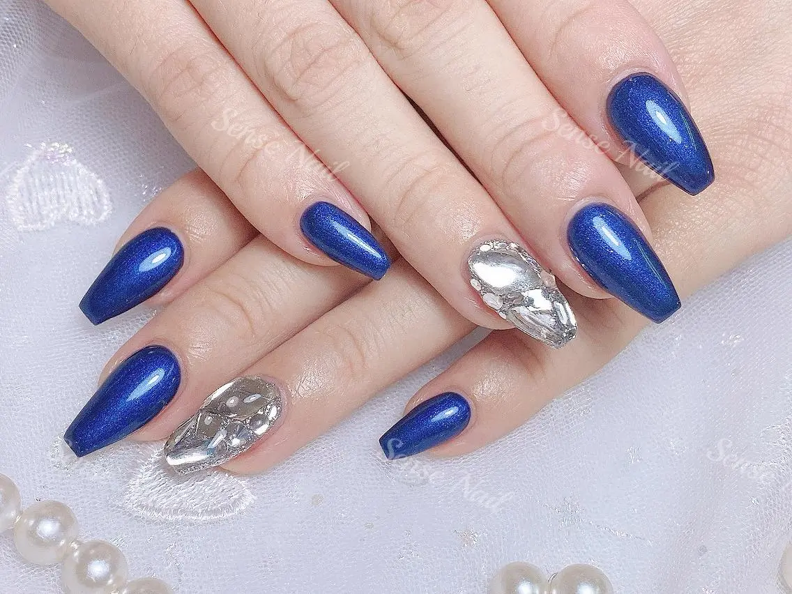 ネイル ハンドネイル ハンドケア Feinn Ink💕のネイルデザイン