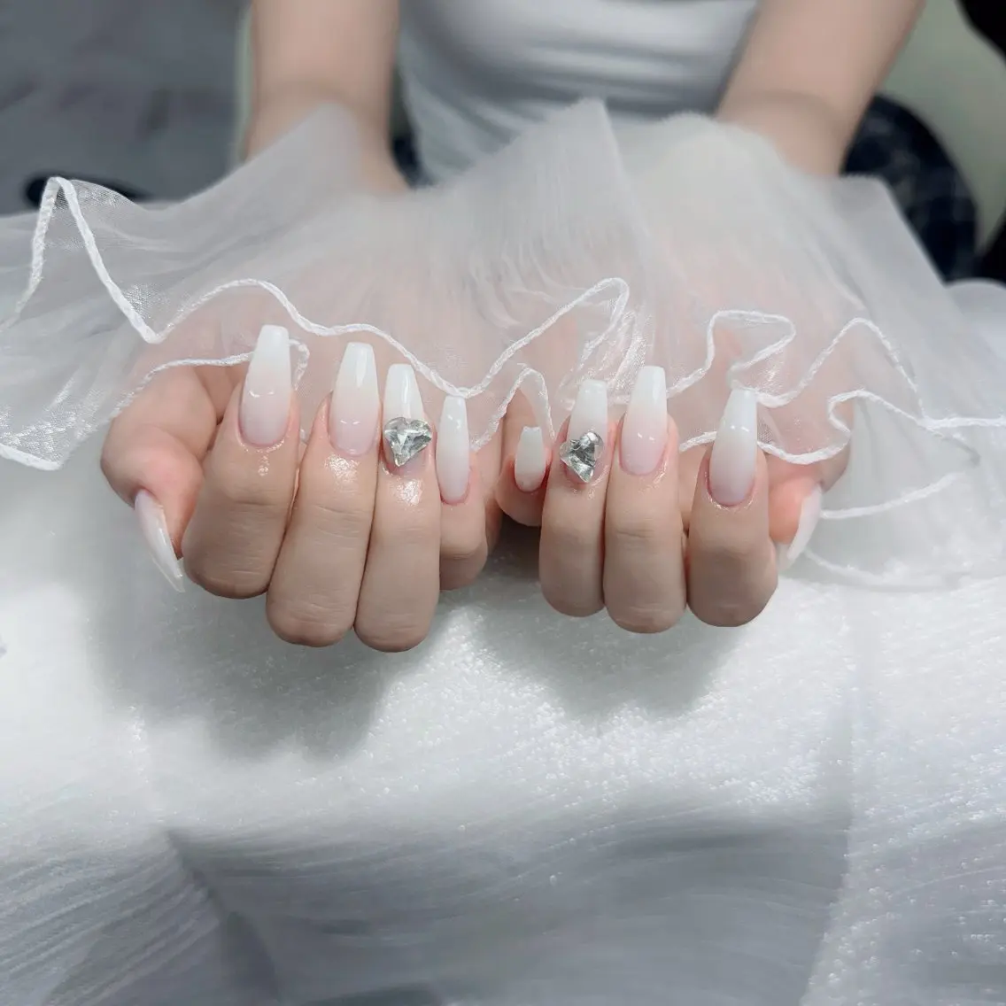 ネイル アートネイル フレンチネイル ジェルネイル 韓国ネイル マグネットネイル ハンドネイル Lenie Nail Salonのネイルデザイン