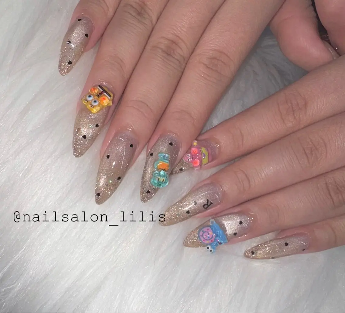 ネイル フラッシュネイル グラデーション マグネットネイル ハンドネイル nailsalon Lilisのネイルデザイン