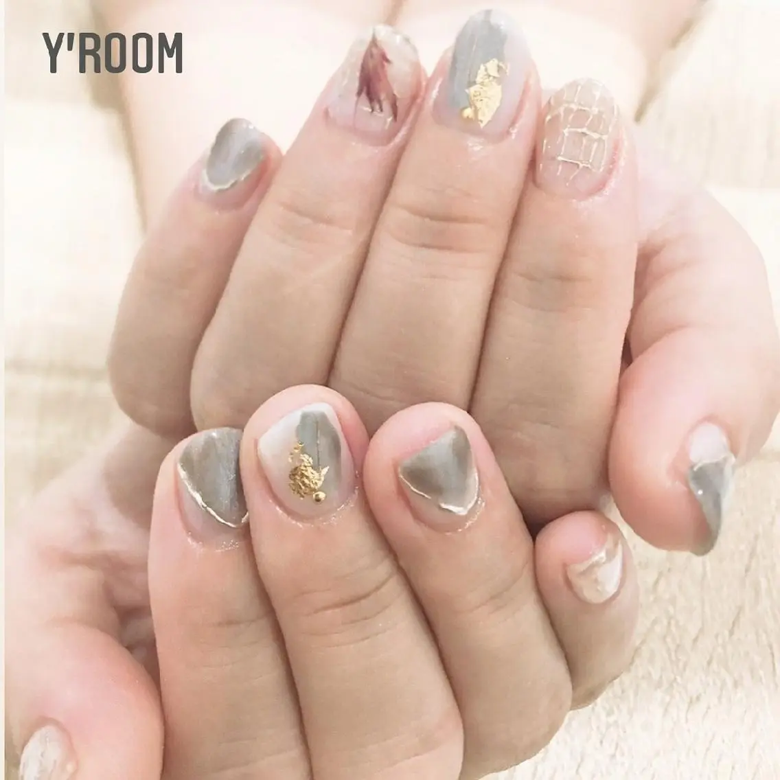 ネイル ジェルネイル ニュアンスネイル ワンカラーネイル パラジェル 夏ネイル ハンドネイル YUKA （ネイリスト）のネイルデザイン