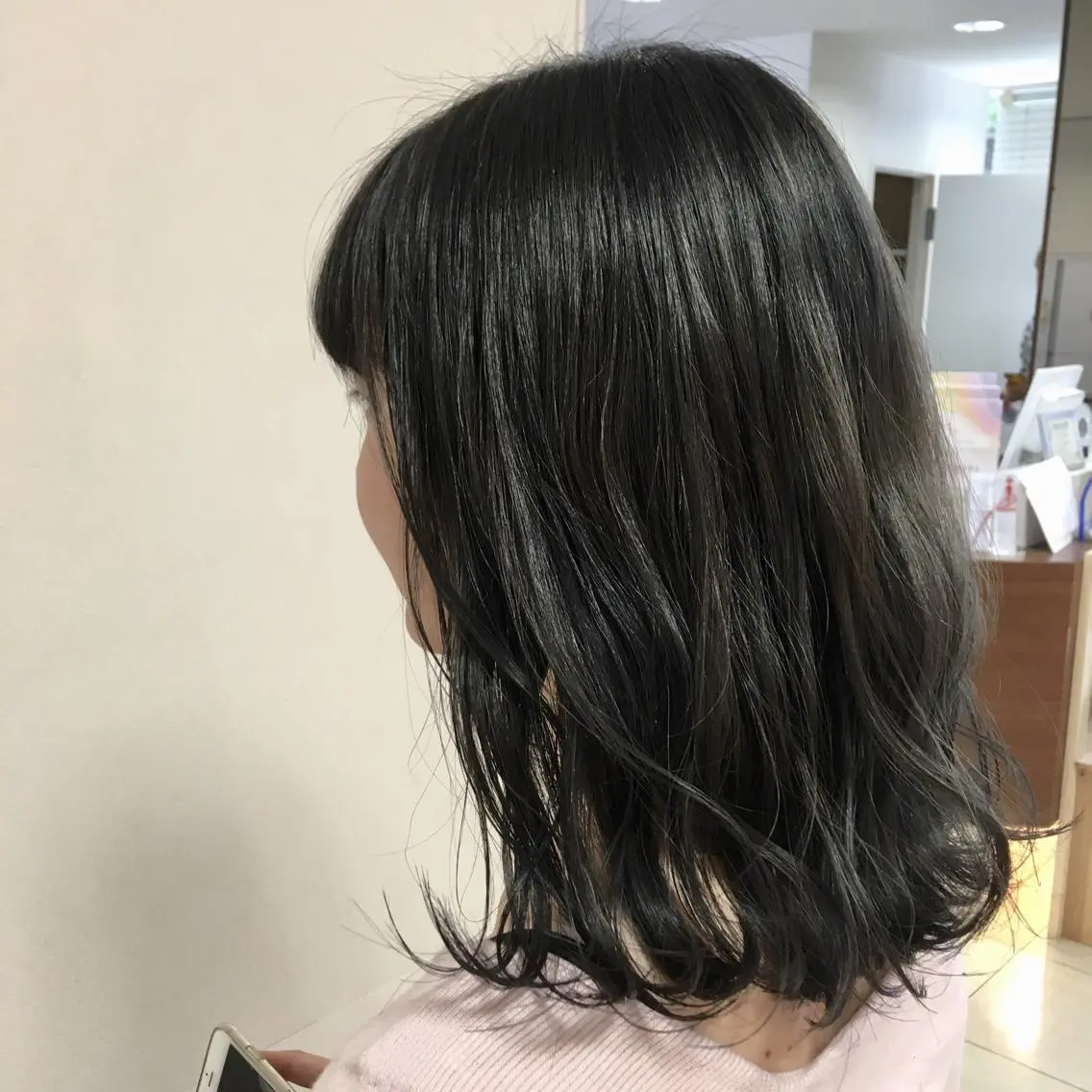 セミロング カラー ヘアアレンジ ヘアカラー トリートメント 【Sweep】おじま のぞみのヘアスタイル
