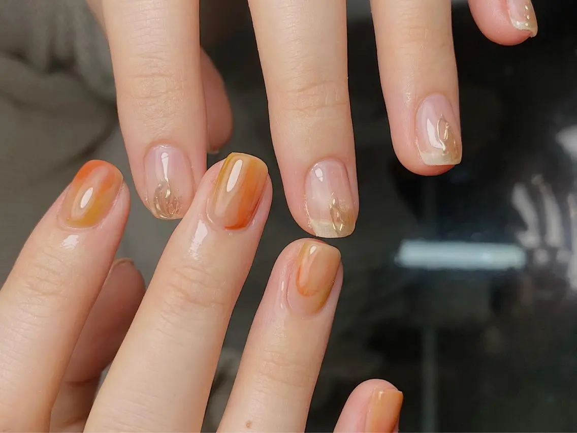 ネイル ニュアンスネイル シンプルネイル ハンドネイル フットネイル GRANDE大須 栄/店長 aki🌙のネイルデザイン