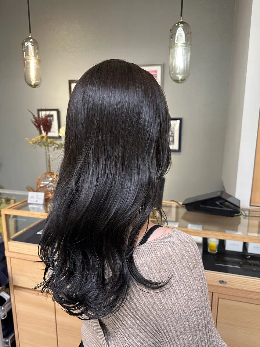 ロング カラー 艶髪/透明感カラー ヤマダモモカのヘアスタイル