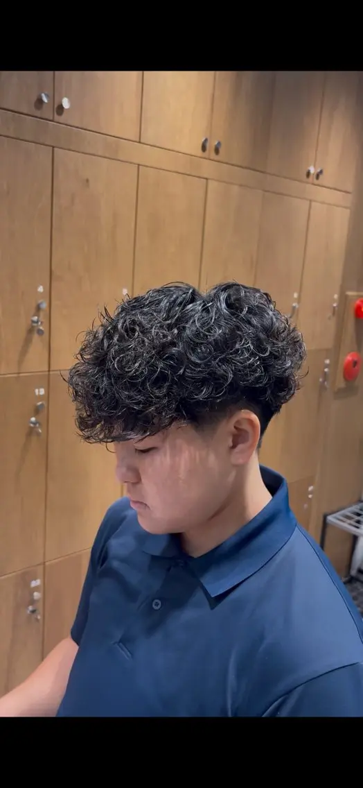 パーマ メンズ カット パーマ fifth 清水睦月のヘアスタイル