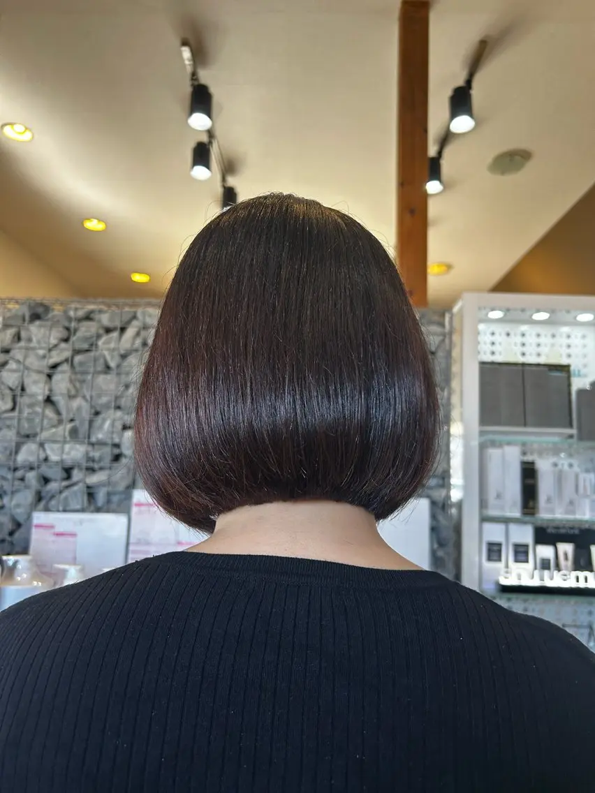 ショート ボブ 末廣 結音のヘアスタイル
