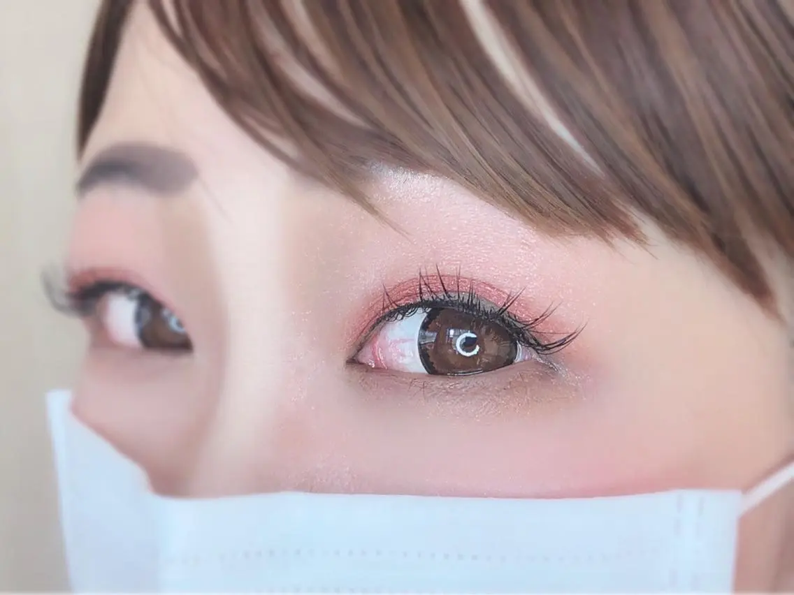 マツエク・マツパ 荒川 鈴菜のヘアスタイル