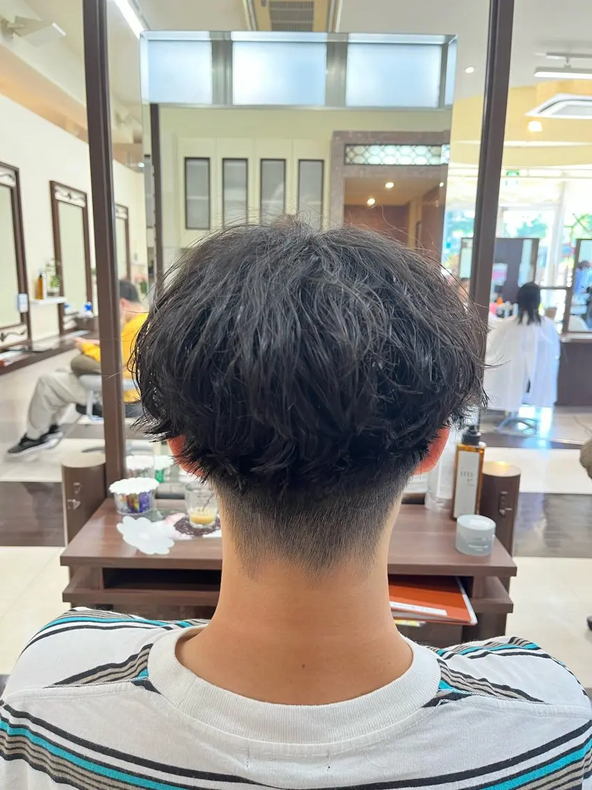ショート パーマ メンズ マッシュ メンズパーマ 刈り上げ 🧊メンズ特化🧊 高木航希のヘアスタイル