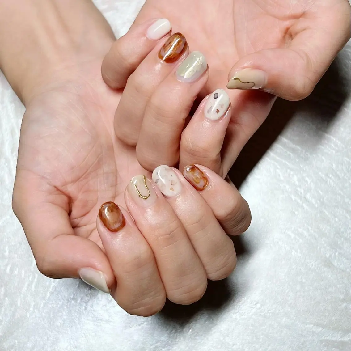 ネイル マグネットネイル ニュアンスネイル ショートネイル gemickle nailのネイルデザイン