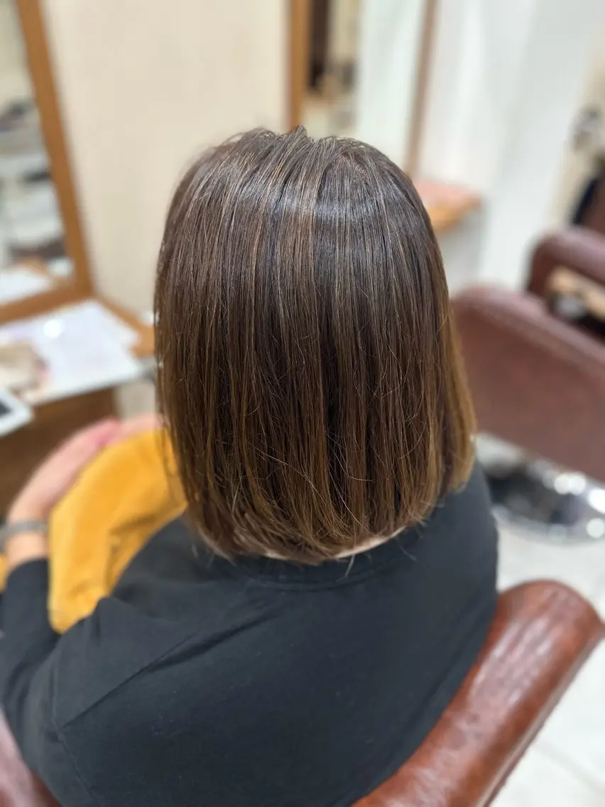 ミディアム カラー ハイライトカラー ボブ ハイライト カット ヘアカラー トリートメント 平日オススメ✨ コスパ&タイパ✨山下のヘアスタイル