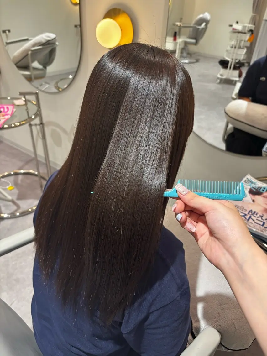 ロング カット 縮毛矯正 トリートメント 美髪✨艶髪✨髪質改善 カラー特化❣️二宮遥のヘアスタイル