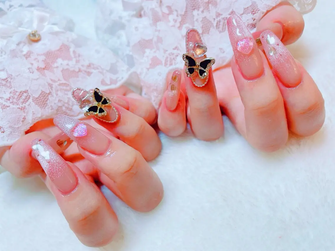 ネイル Makana Manaのネイルデザイン