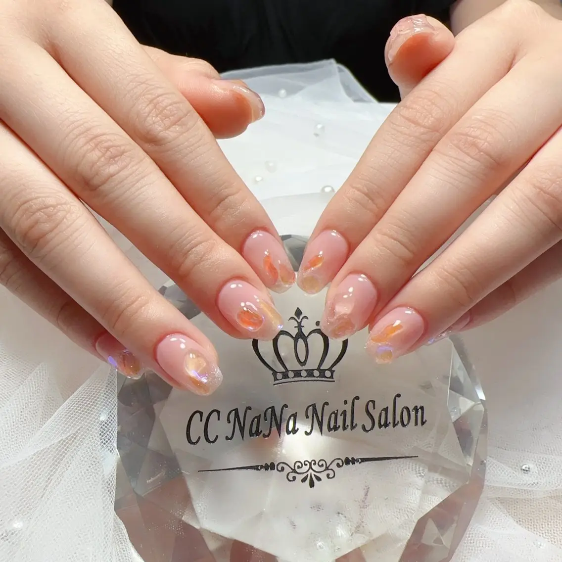 ネイル 氷ネイル・うるうるネイル ハンドネイル 💎CC・NaNa 韓国風ネイル🌙Cのネイルデザイン
