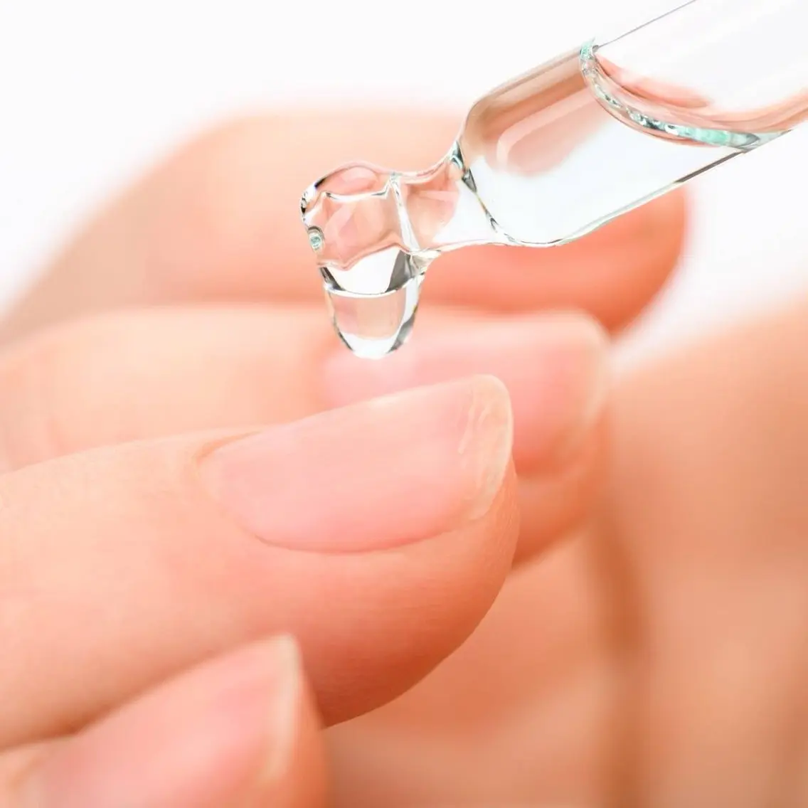 💎【他店オフのみ】【ハンド】◎甘皮周りから指周りの角質までケアいたしますの写真