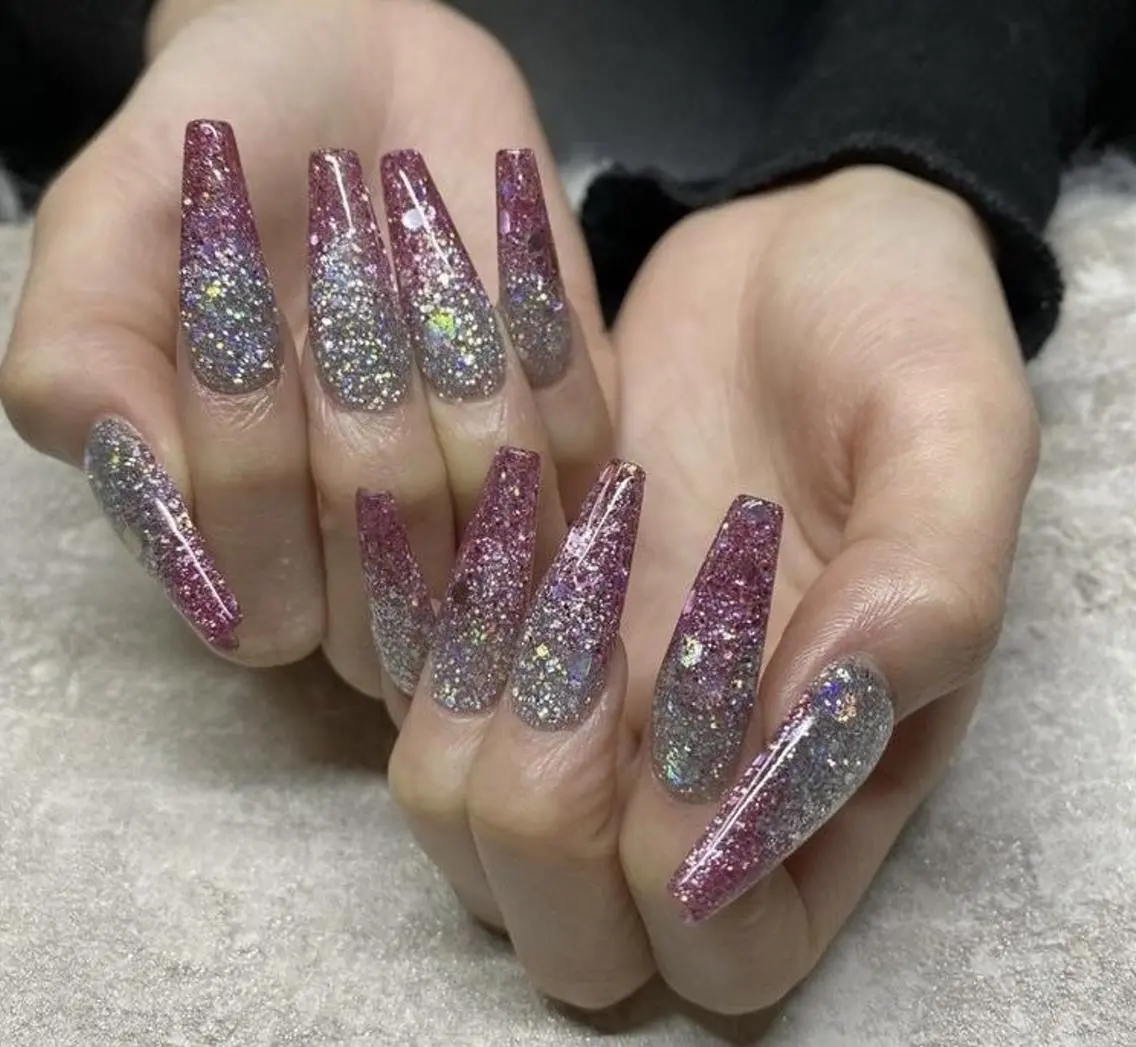 ネイル 長さ出し グラデーション 卒業式 キラキラネイル マグネットネイル Mio💖Belle Nail Salonのネイルデザイン