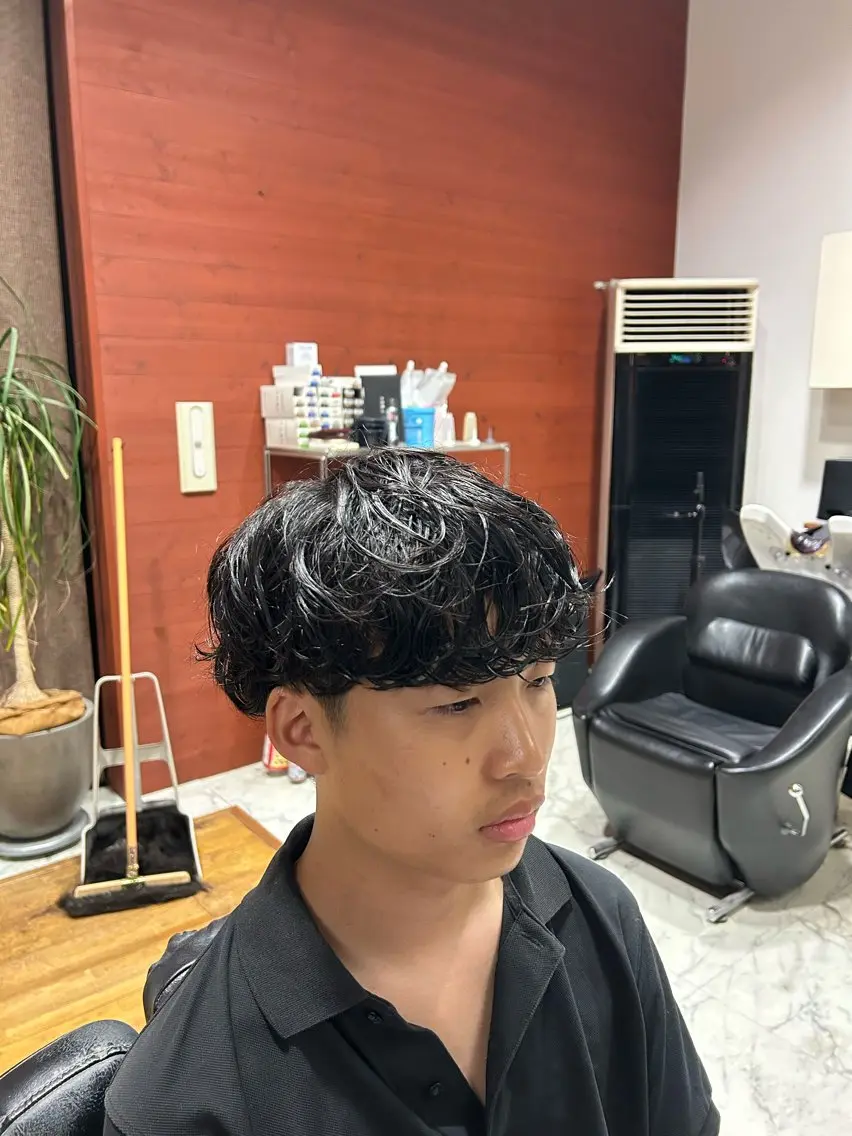 パーマ ONECLIPZ 兼子　啓のヘアスタイル