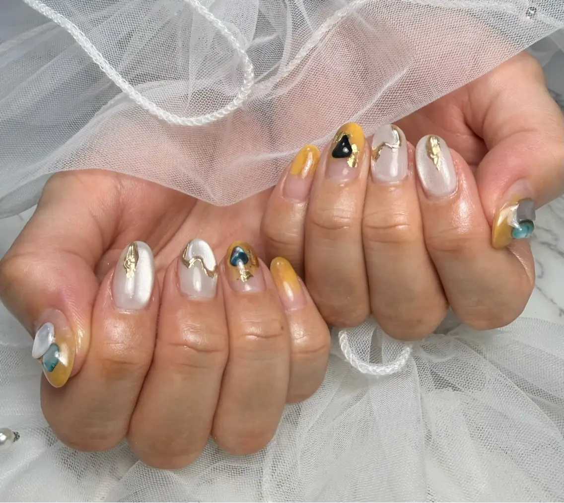 ネイル アニマル柄 アートネイル チークネイル フラッシュネイル フラッシュマグ Mai’s nailのネイルデザイン
