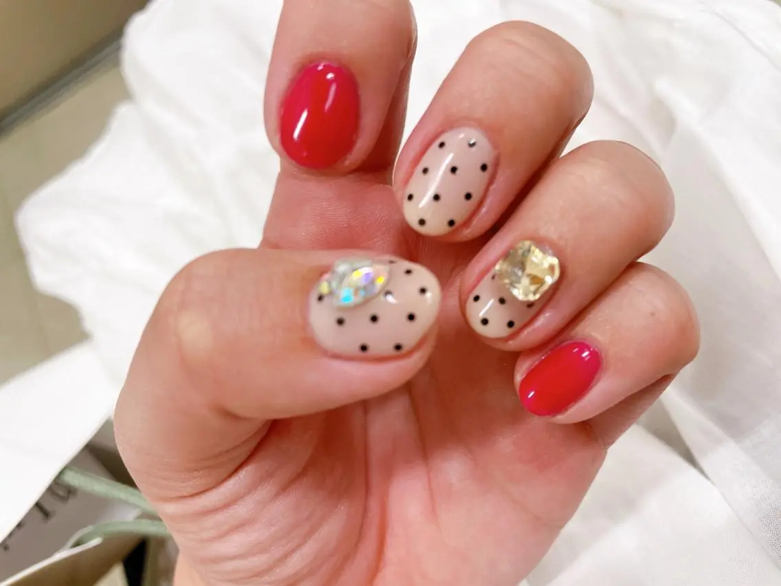 ネイル ドット ラメ(グリッター) 春ネイル salon te.のネイルデザイン