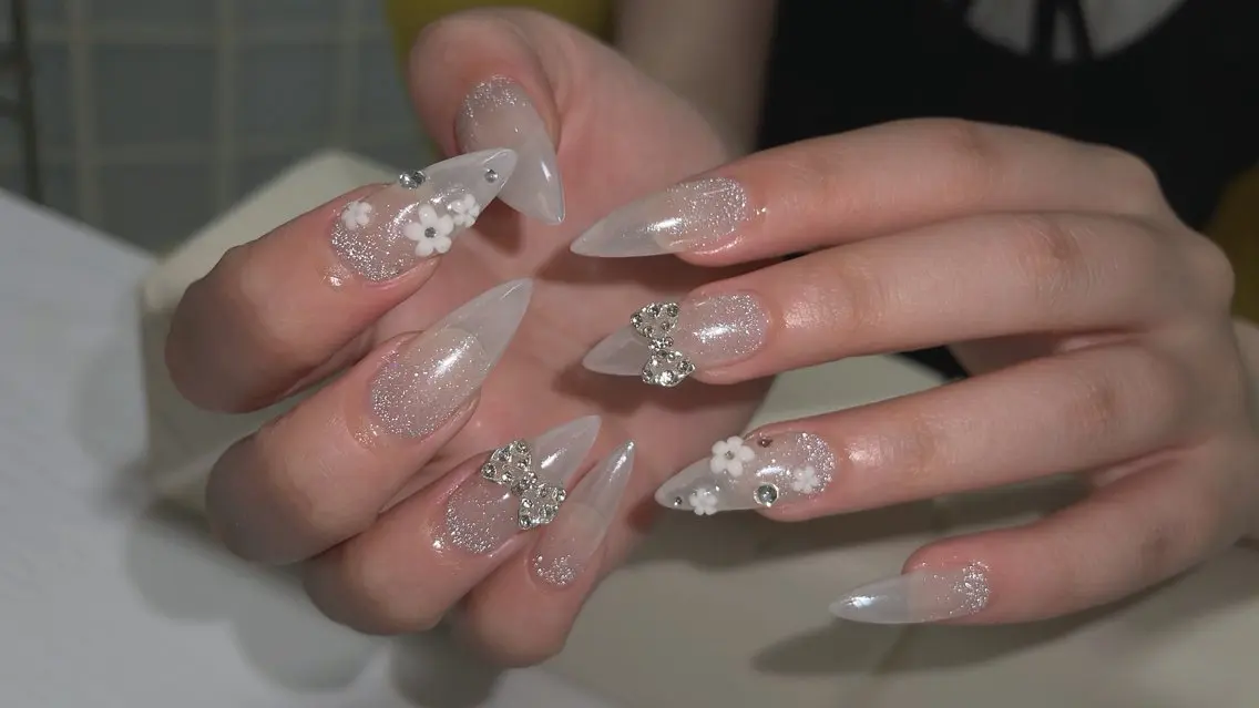 ネイル オーロラネイル ハンドネイル nail S🎀| 格安|渋谷.表参道のネイルデザイン