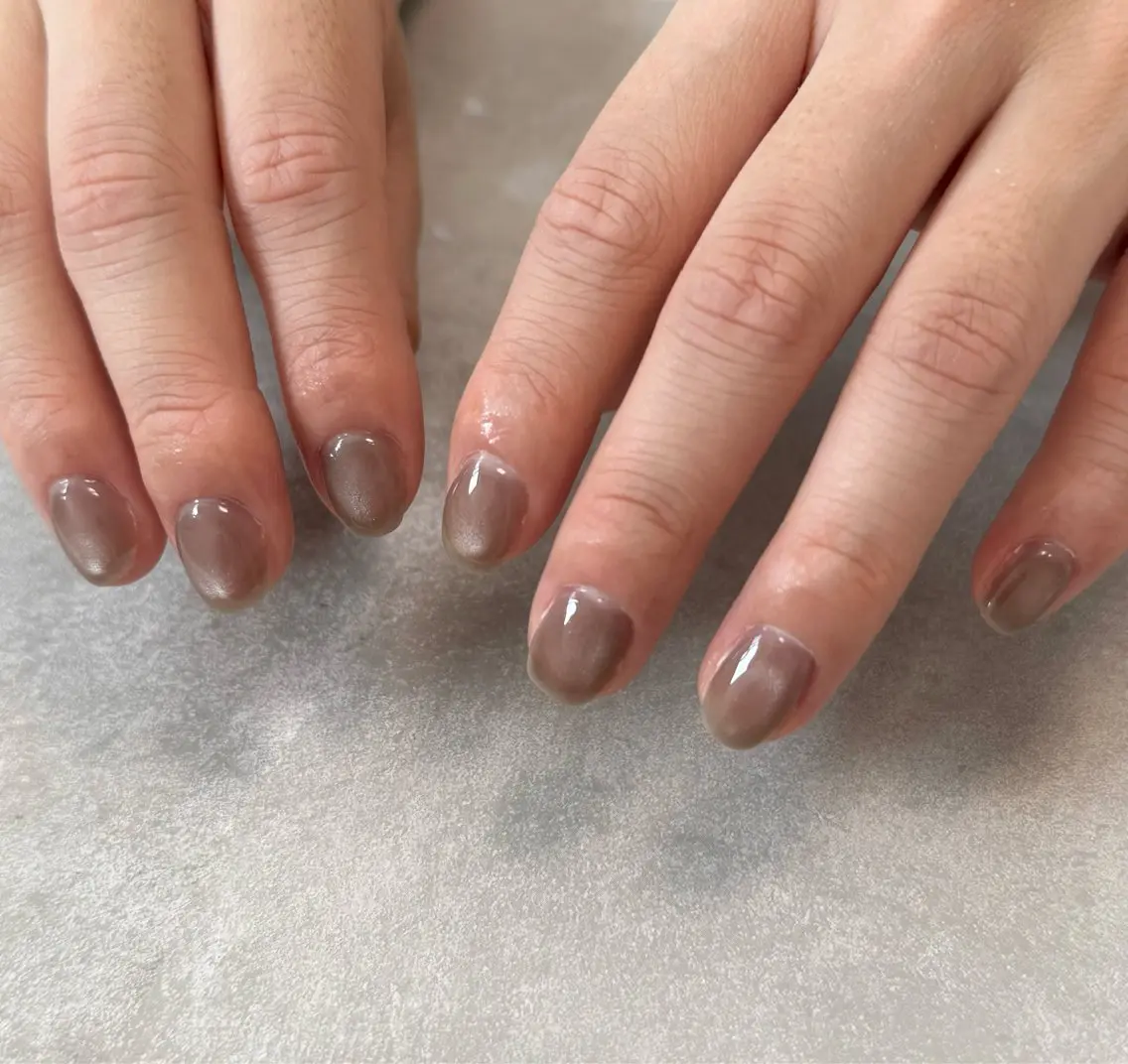 ネイル ジェルネイル マグネットネイル パラジェル ショートネイル nailroom amyのネイルデザイン