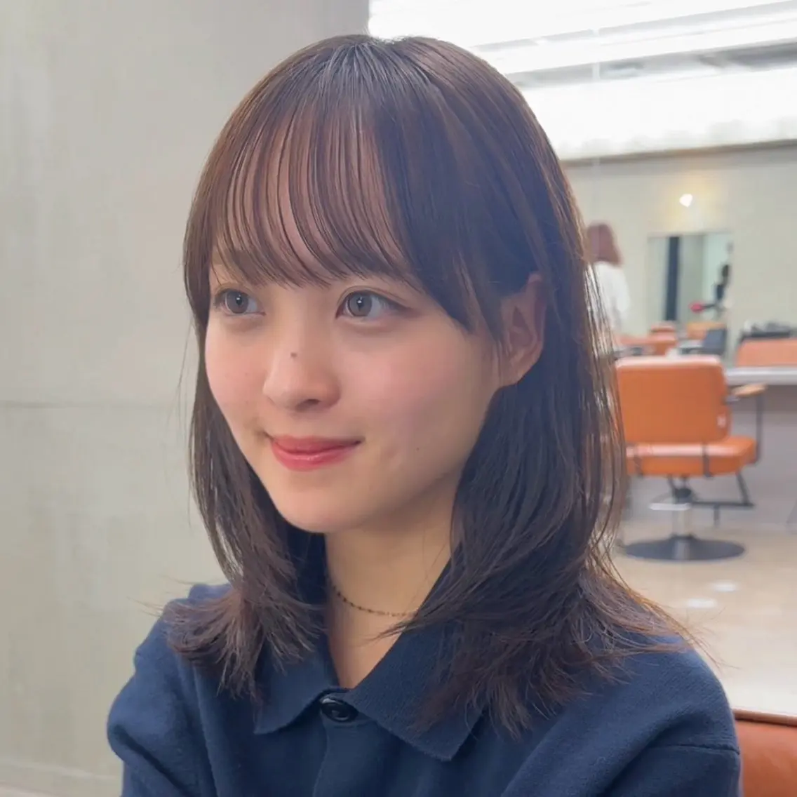 ミディアム カラー 顔周りカット サイドバング 柔らかいレイヤー🌿 大人ヘア/みっきーのヘアスタイル