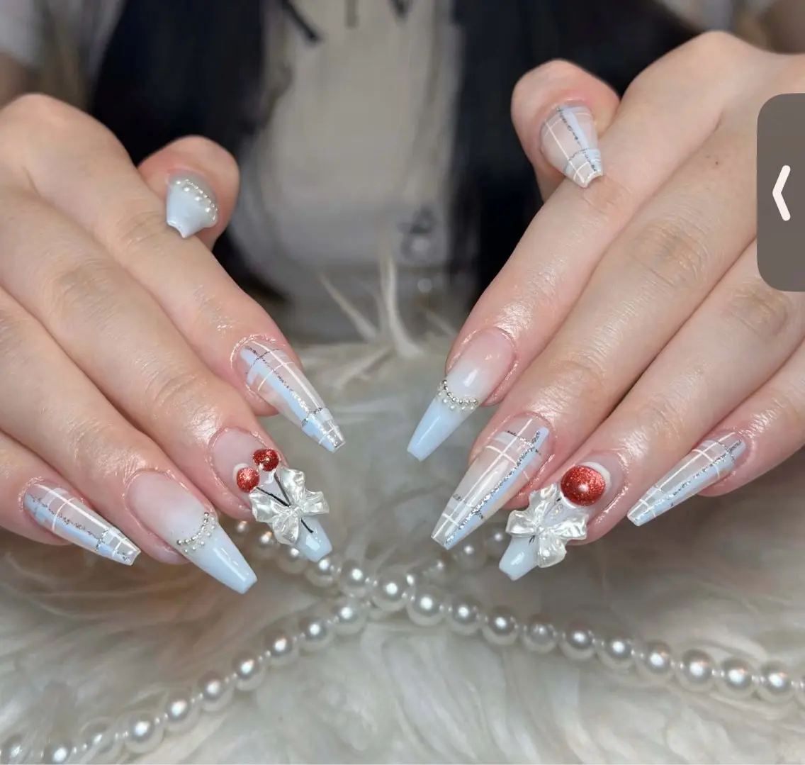 ネイル MoonHi Nail 朝霞台のネイルデザイン